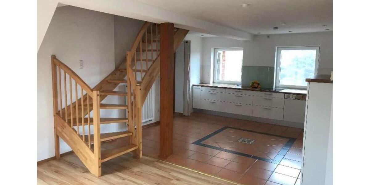 Helle Traumwohnung: 112 m², offener Wohnbereich & großer Balkon 3 zimmer