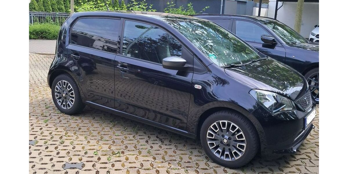 Seat Mii 44.000 km 10.500 &euro; Braunschweig 38104