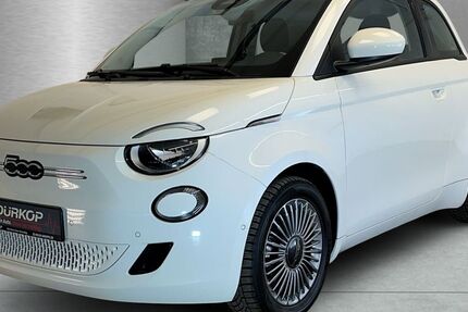 Fiat 500e 13.350 km 18.750 &euro; Braunschweig 38126