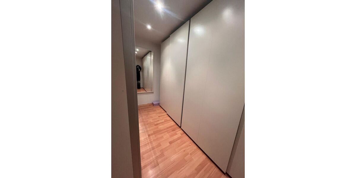 Großzügige 5-Zimmer-Wohnung mit Hausgefühl & Terrasse – perfekt für Paare - Maisonettenwohnung Schwülper | Angebot:26633519