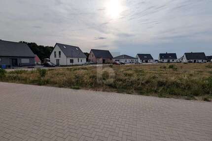 Grundstück Osloß - 185.000&euro; | Angebot:26050163