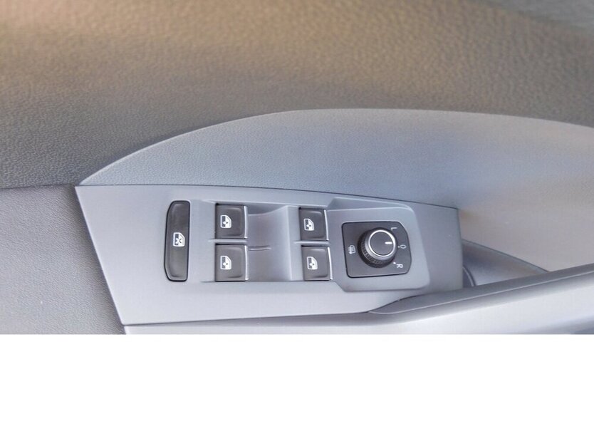 T-Cross 1.0 Life United BMT TSI Klima Navi