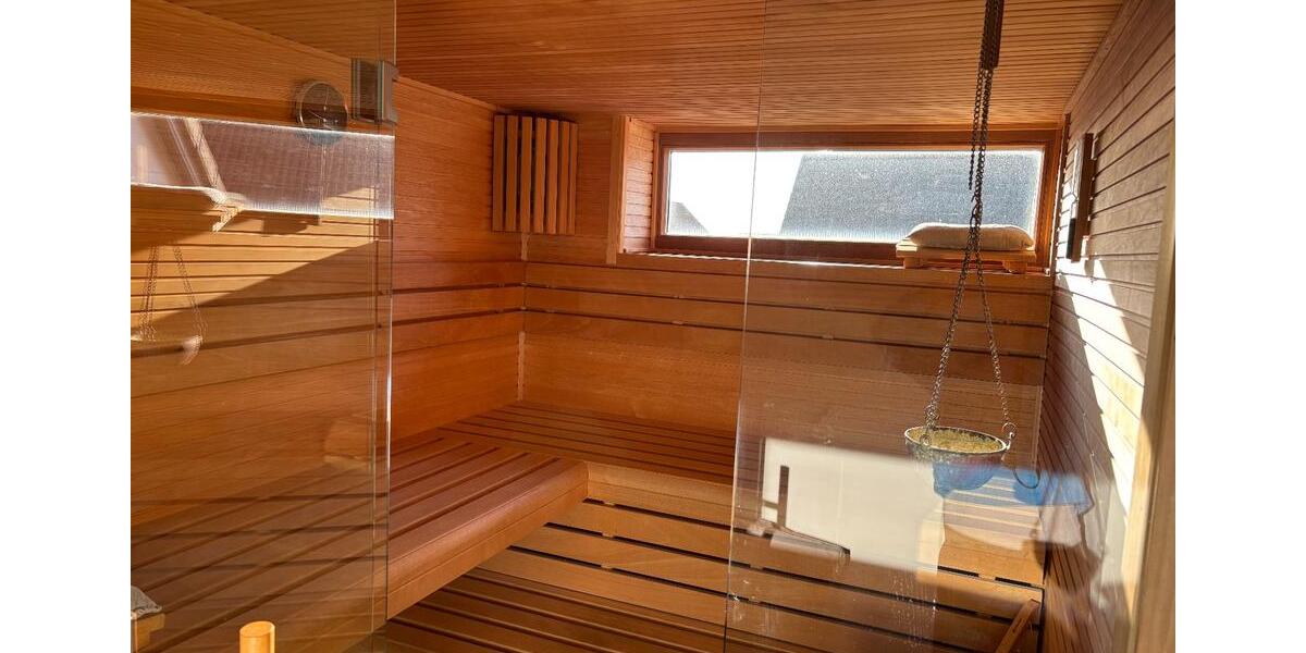 Einfamilienhaus Rühen - 5 Zimmer, 175 m&sup2;, 2.100&euro; | Angebot:25909198