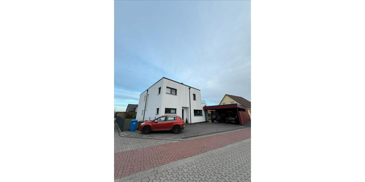 Einfamilienhaus Braunschweig Lehndorf-Watenbüttel - 5 Zimmer, 166 m&sup2;, 2.200&euro; | Angebot:25783671