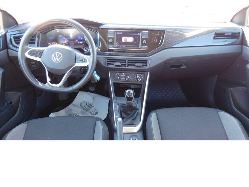 VW Polo 1.0 Life MPI BMT 4Trg Klima Navi LED 27.000 km 14.990 € Vordorf 38533
