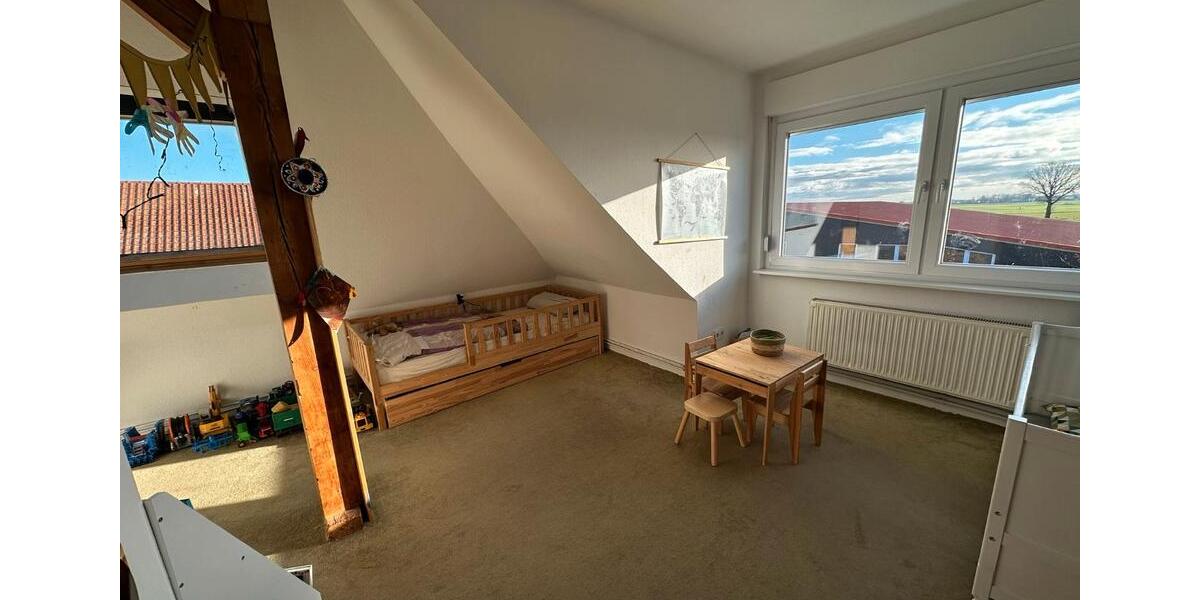 Dachgeschoßwohnung Tiddische - 3 Zimmer, 101 m&sup2;, 785&euro; | Angebot:26226921