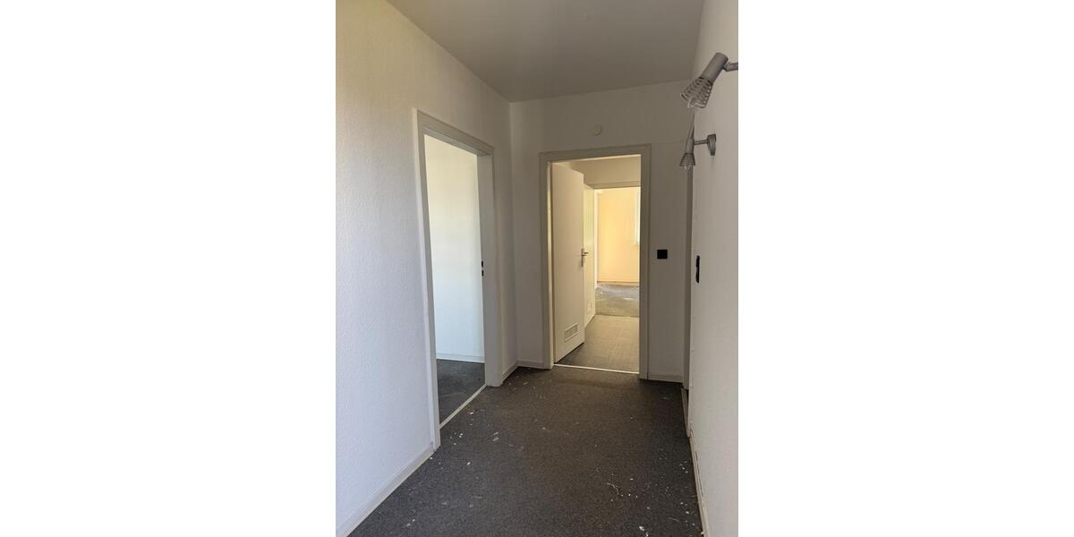 Etagenwohnung Helmstedt - 3 Zimmer, 82 m&sup2;, 650&euro; | Angebot:26235155