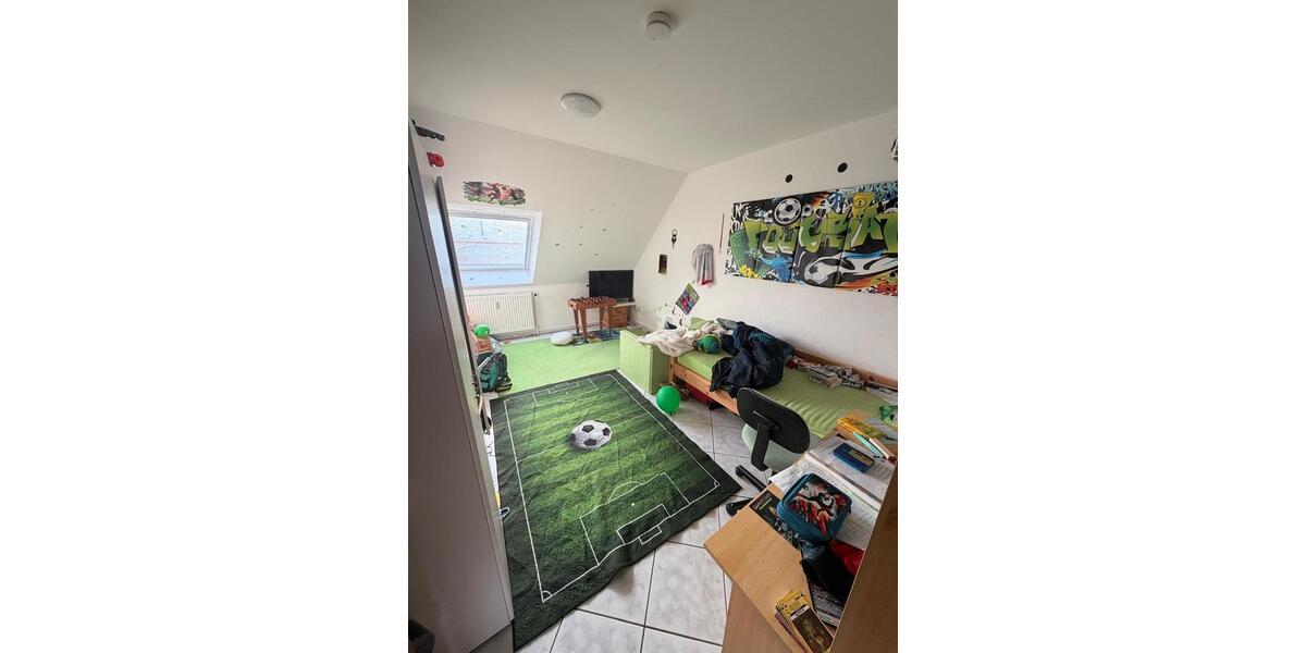 Dachgeschoßwohnung Gifhorn - 4 Zimmer, 83 m&sup2;, 800&euro; | Angebot:24831413