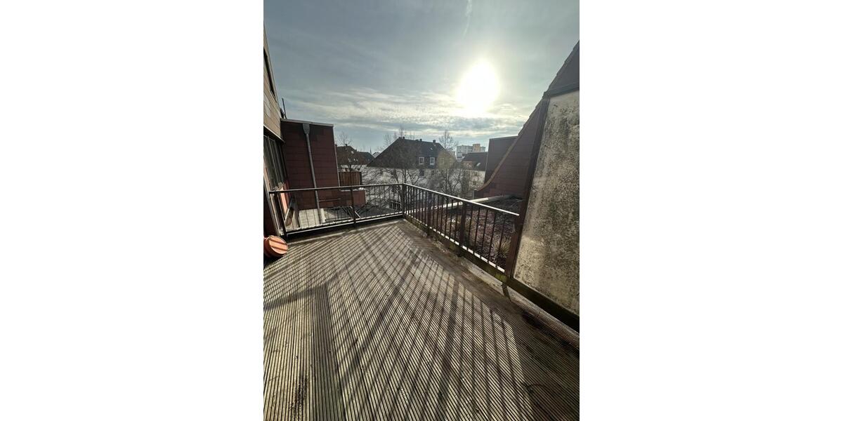 Dachgeschoßwohnung Braunschweig - 1.5 Zimmer, 64 m&sup2;, 189.000&euro; | Angebot:25162712