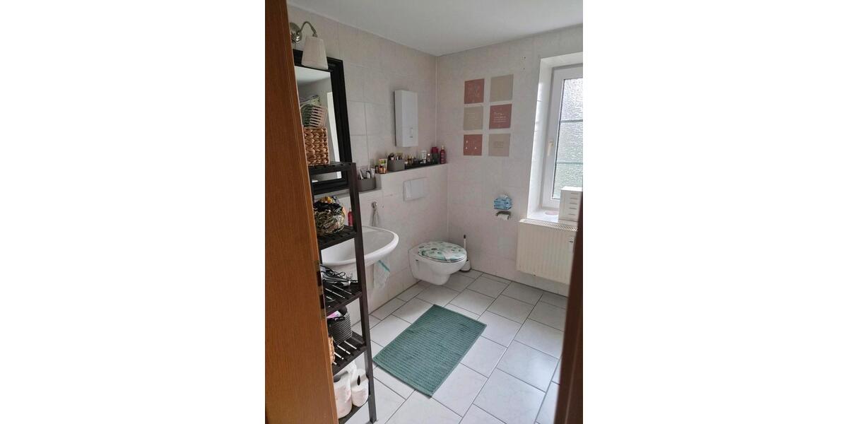 Etagenwohnung Wolfsburg Alt-Wolfsburg - 4 Zimmer, 140 m&sup2;, 1.250&euro; | Angebot:26463815