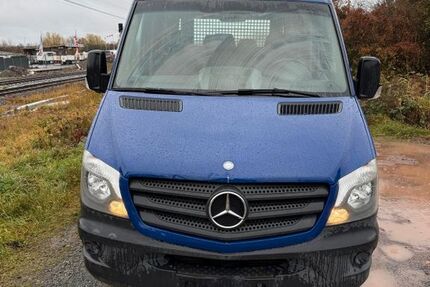 Mercedes-Benz Sprinter 231.000 km 8.900 &euro; Braunschweig 38110