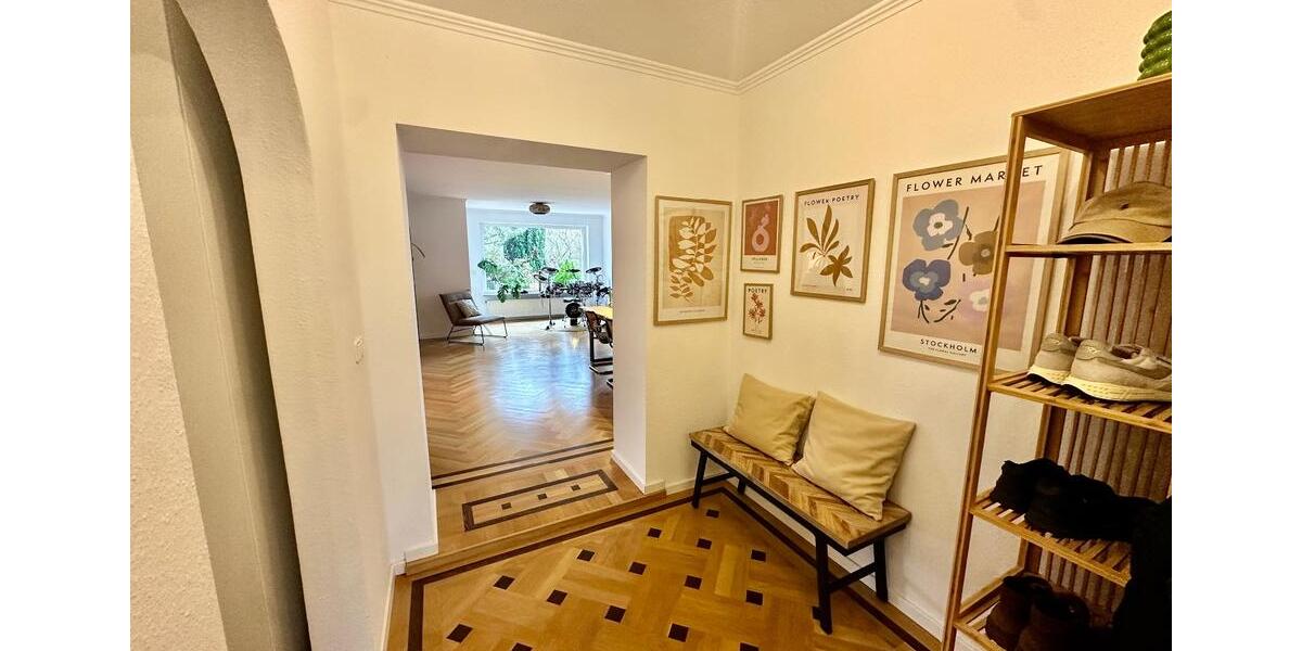 Sofort einziehen – 120 m² Wohnung – Kamin, Terrasse, Garten 2.5 zimmer