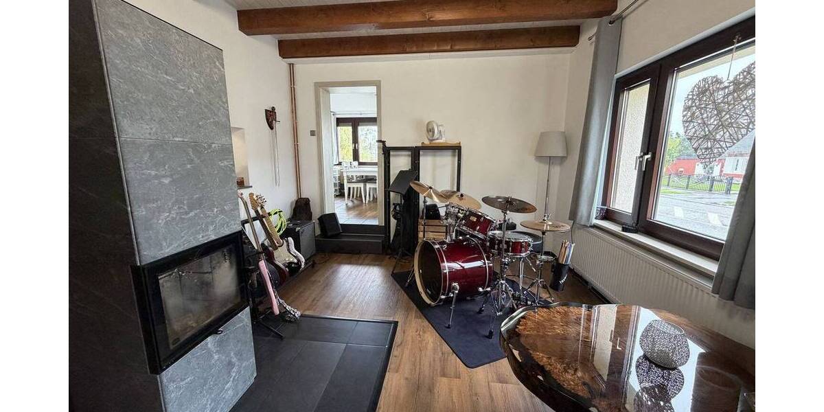 Einfamilienhaus Döhren Döhren - 5 Zimmer, 134 m&sup2;, 199.000&euro; | Angebot:26741976