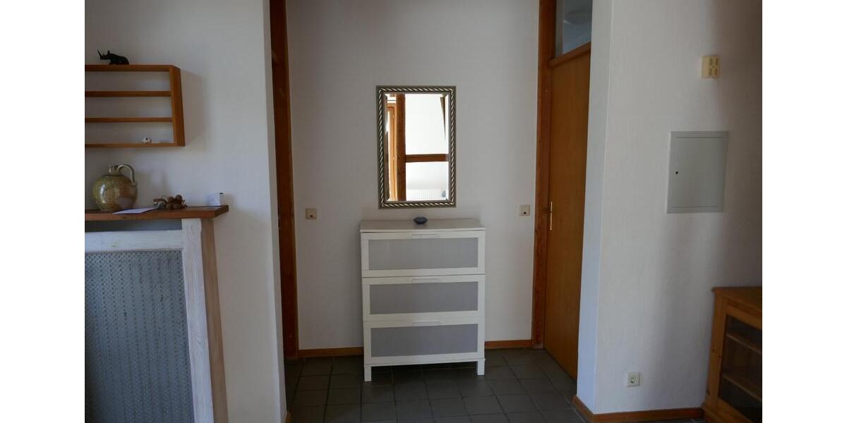 Charmante teilmöblierte Maisonette, Warmmiete 3 zimmer