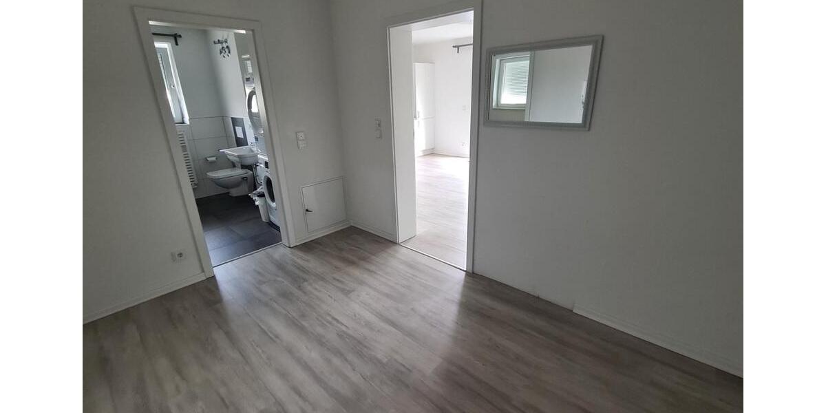 Erdgeschoßwohnung Rühen - 2 Zimmer, 78 m&sup2;, 700&euro; | Angebot:26226922