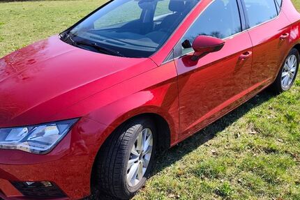 Seat Leon 108.300 km 8.990 &euro; Wolfsburg 38448
