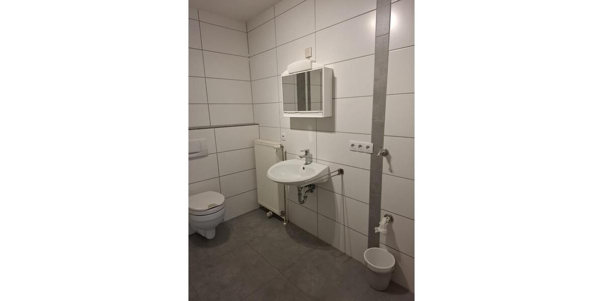 Erdgeschoßwohnung Jembke - 4 Zimmer, 90 m&sup2;, 800&euro; | Angebot:24715512