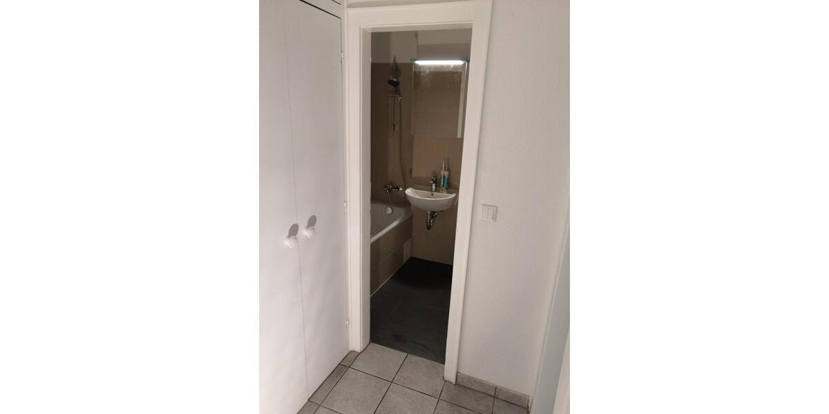 Etagenwohnung Braunschweig Heidberg-Melverode - 1 Zimmer, 35 m&sup2;, 350&euro; | Angebot:26694620