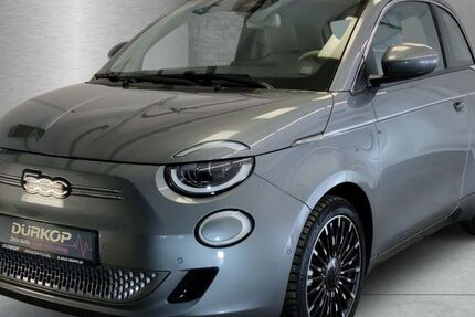 Fiat 500e 16.307 km 26.450 € Braunschweig 38126