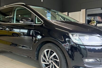 VW Sharan 128.957 km 21.990 &euro; Helmstedt 38350