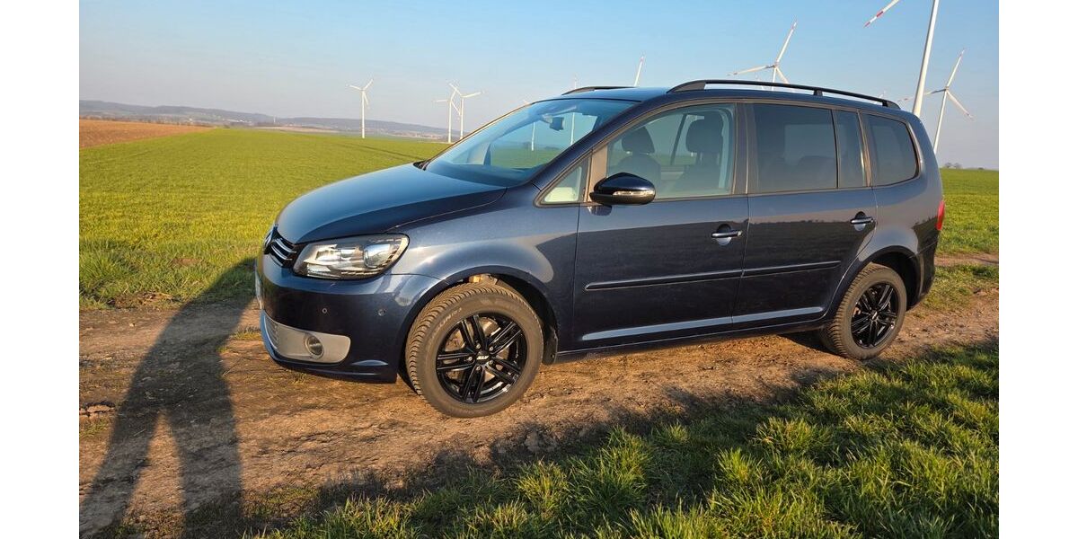 VW Touran 127.000 km 9.500 &euro; Sickte 38173