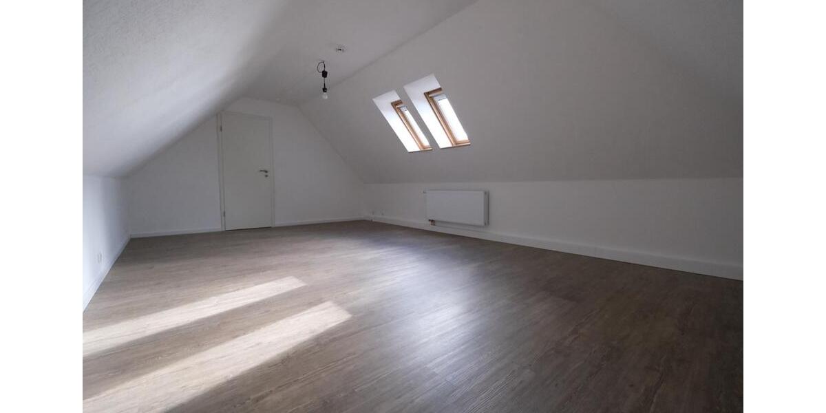 Maisonettenwohnung Wolfsburg Ehmen - 3 Zimmer, 95 m&sup2;, 930&euro; | Angebot:26585044