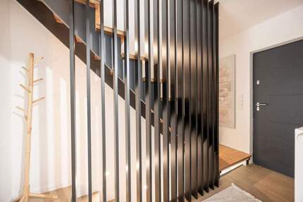 BEZUGSFERTIGES REIHENHAUS: KERNSANIERT, MIT WÄRMEPUMPE IN STÖCKHEIM 4 zimmer