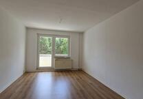 „Endlich bezahlbar: 2-Zimmer-TraumWohnung zum Hammerpreis mit Balkon“
