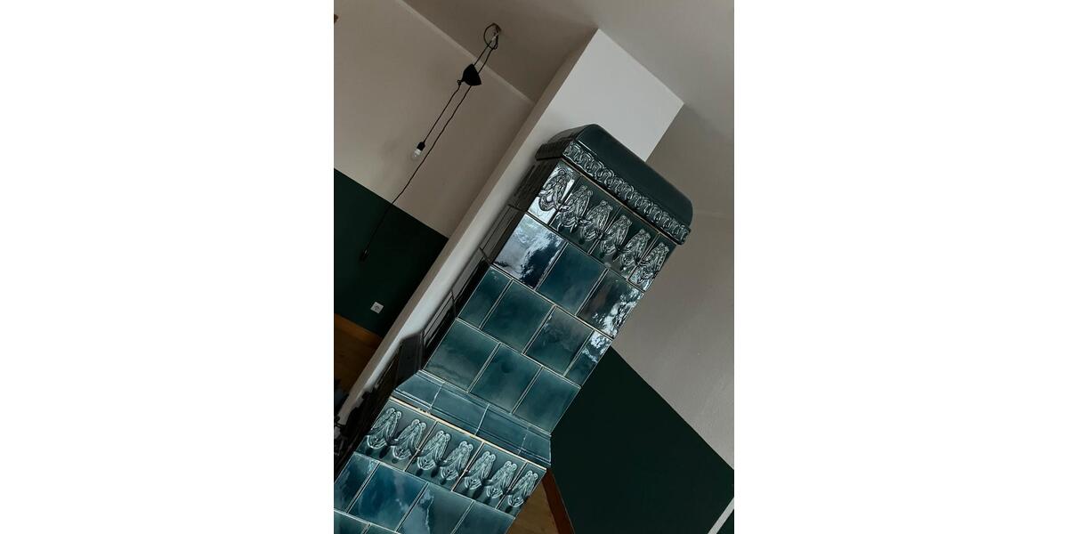 Gemütliche, helle Dachgeschosswohnung 3.5 zimmer