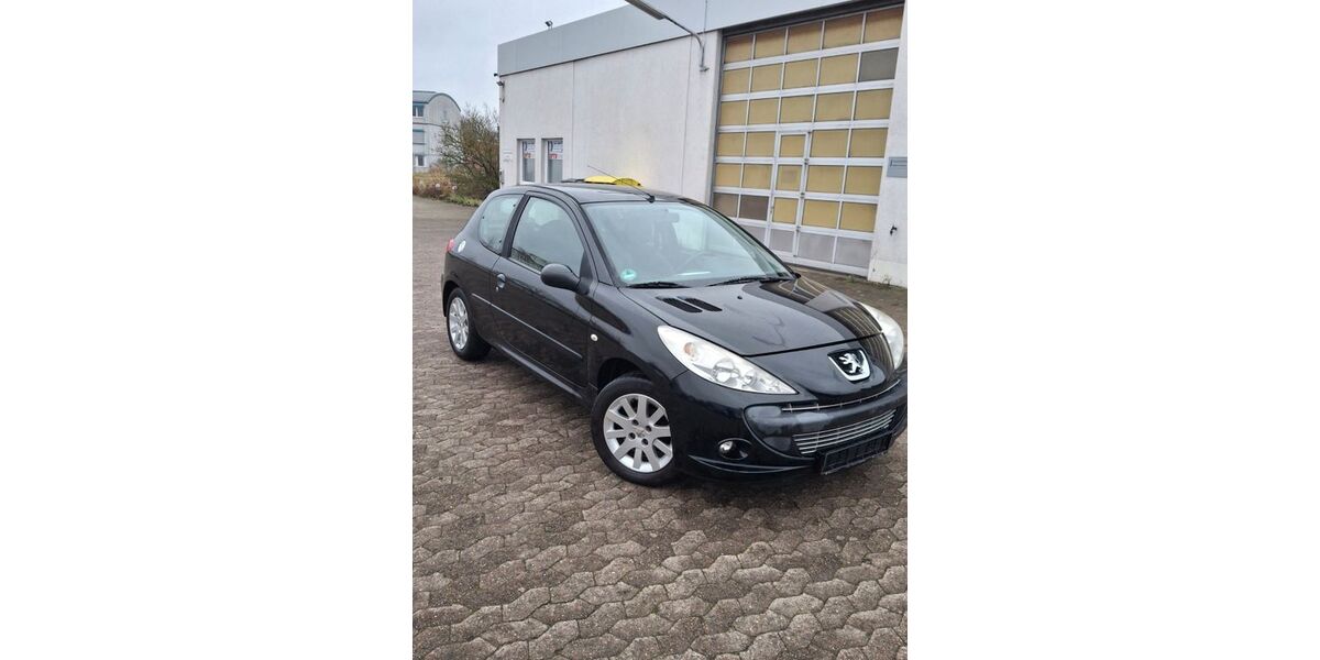 Peugeot 206 125.000 km 2.222 € Braunschweig 38116
