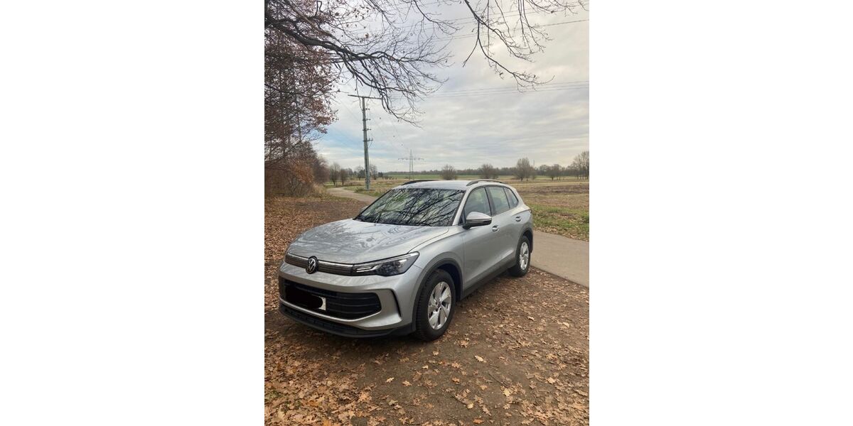 VW Tiguan 15.920 km 36.800 € Tappenbeck 38479
