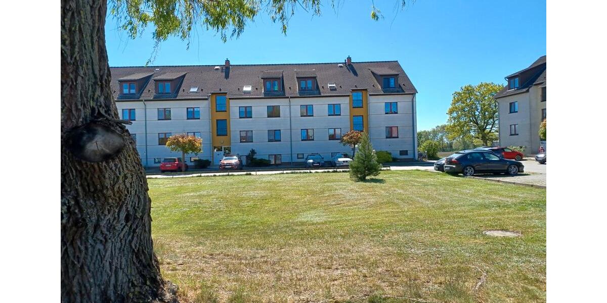 Etagenwohnung Oebisfelde-Weferlingen Weferlingen - 3 Zimmer, 82 m&sup2;, 490&euro; | Angebot:26478475