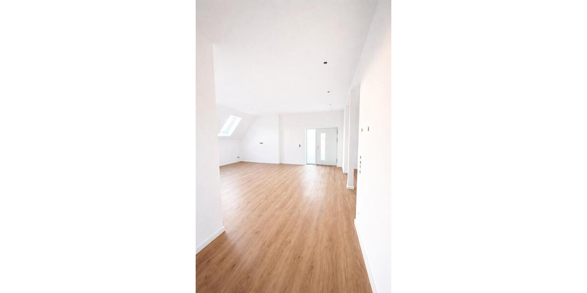 Maisonettenwohnung Braunschweig Lehndorf-Watenbüttel - 4 Zimmer, 220 m&sup2;, 1.500&euro; | Angebot:26285936