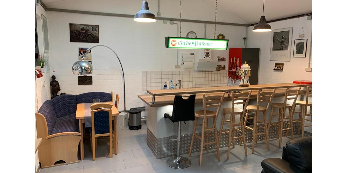 Möbliertes Loft 100 qm 2 zimmer