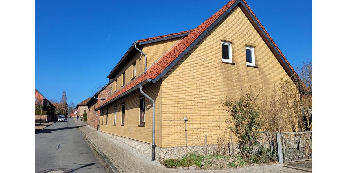 WOB-Heiligendorf: Sanierungsobjekt, 2 Wohneinheiten (von privat) zimmer