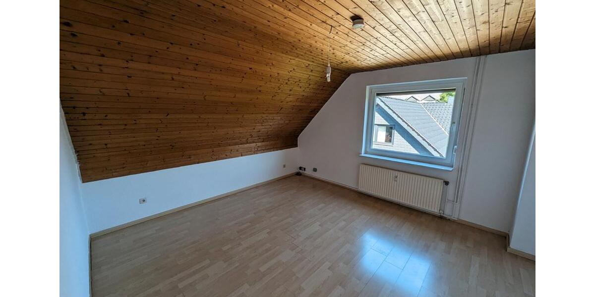 Dachgeschoßwohnung Gifhorn - 4 Zimmer, 93 m&sup2;, 725&euro; | Angebot:26705882