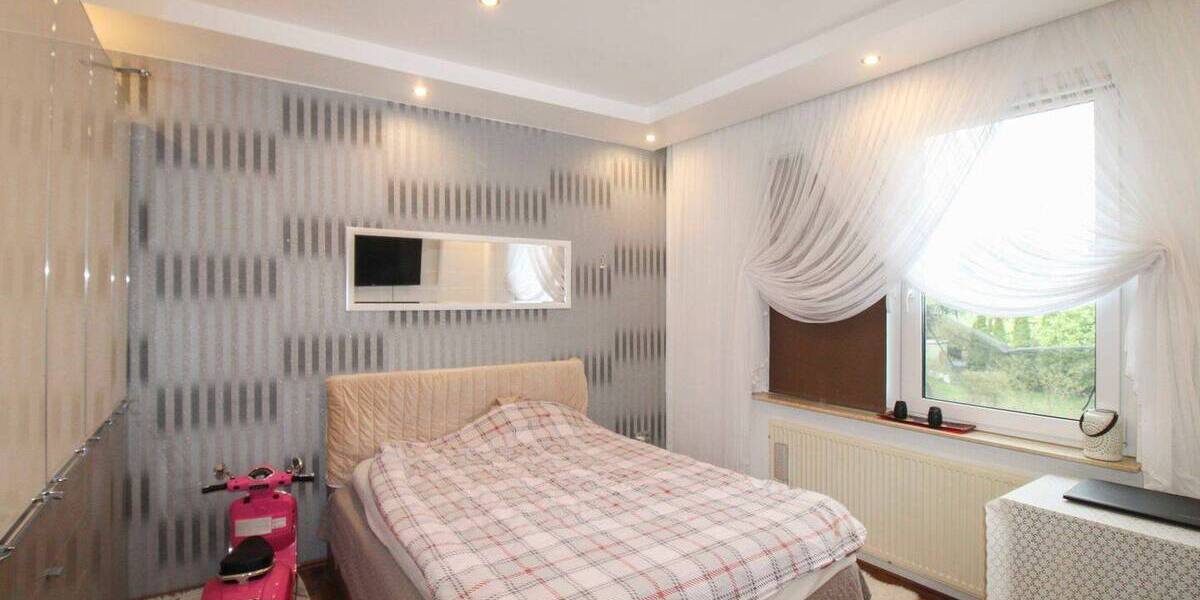 Mehrfamilienhaus, Wohnhaus Braunschweig Lehndorf - 6 Zimmer, 163 m&sup2;, 650.000&euro; | Angebot:26189823