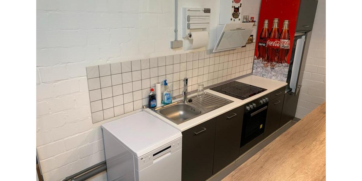 Möbliertes Loft 100 qm 2 zimmer