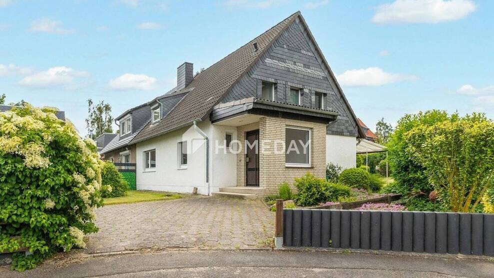 Einfamilienhaus mit vorbereiteter Sanierung - 7 Zimmer, 115 m² Wohnfläche, 578 m² Grundstück