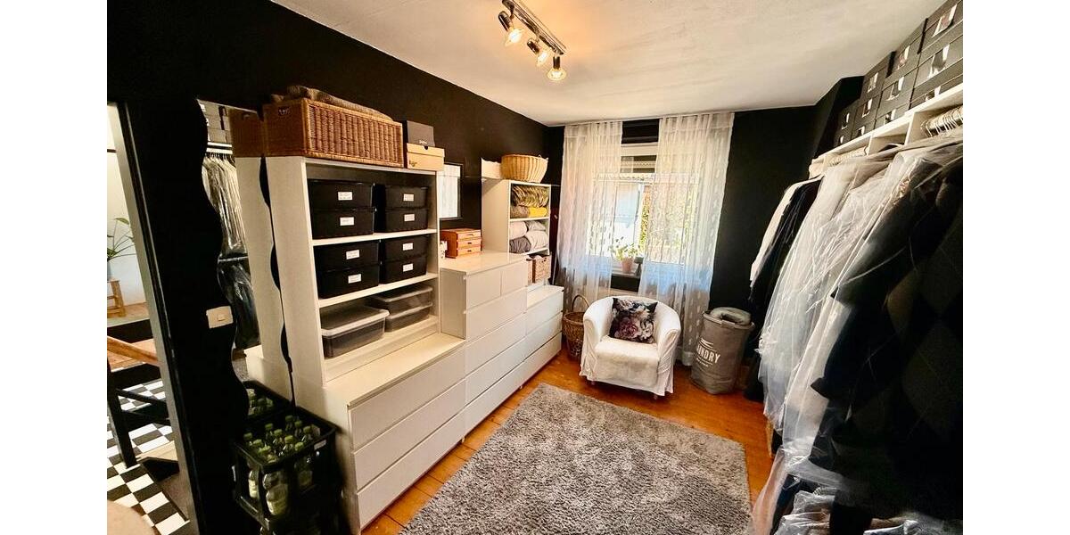 Reihenhaus Wolfsburg Detmerode - 5.5 Zimmer, 107 m&sup2;, 199.000&euro; | Angebot:27231987
