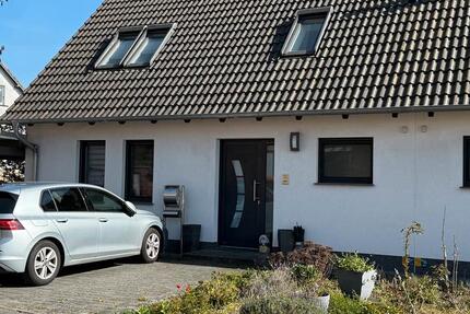 Wohnung Braunschweig Lehndorf-Watenbüttel - 5 Zimmer, 142 m&sup2;, 1.850&euro; | Angebot:26314170