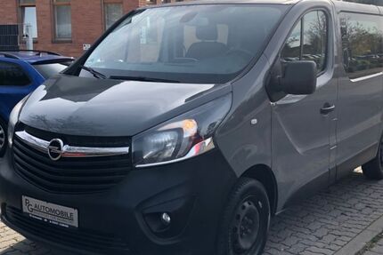 Opel Vivaro 187.500 km 10.250 &euro; Braunschweig 38110