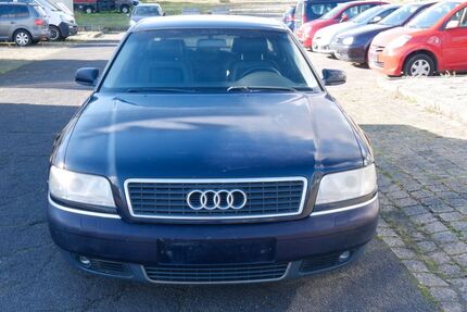 Audi A8 324.750 km 2.999 € Braunschweig 38122