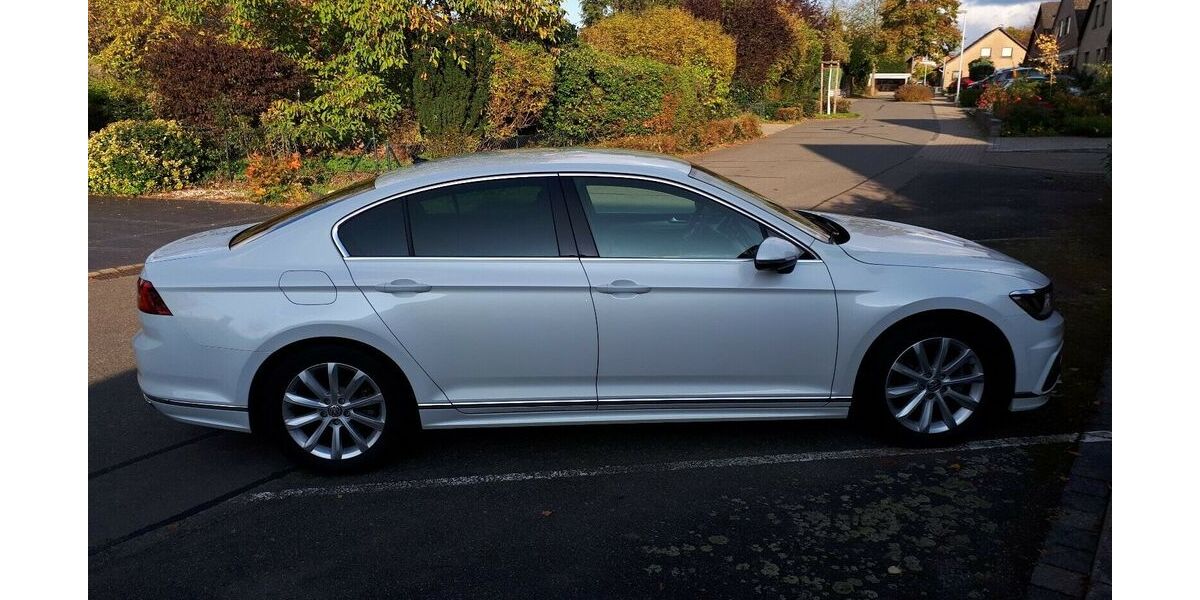 VW Passat 160.000 km 16.500 € Wolfsburg 38442