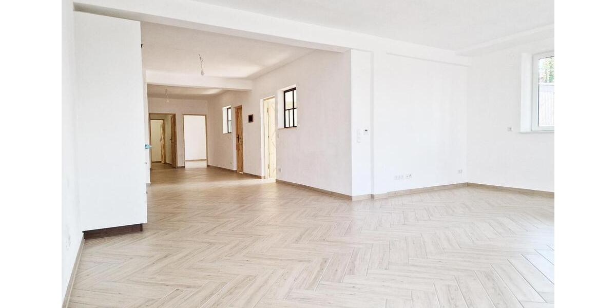 EG Wohnung mit Terrasse | Exklusiv wohnen. Natürlich leben. 4 zimmer