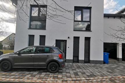Moderne Doppelhaushälfte