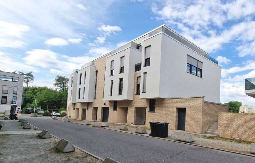 Wohnung zum Kaufen in Wolfsburg 499.000 € 142 m²