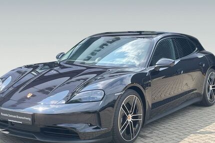 Porsche Taycan 6.500 km 107.830 &euro; Braunschweig 38114