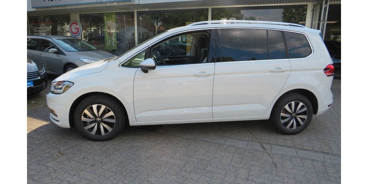 VW Touran 10 km 34.990 &euro; Wendeburg 38176