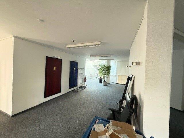 Gewerbeobjekt Braunschweig Innenstadt - 5 Zimmer, 396 m&sup2;, 3.168&euro; | Angebot:25734661